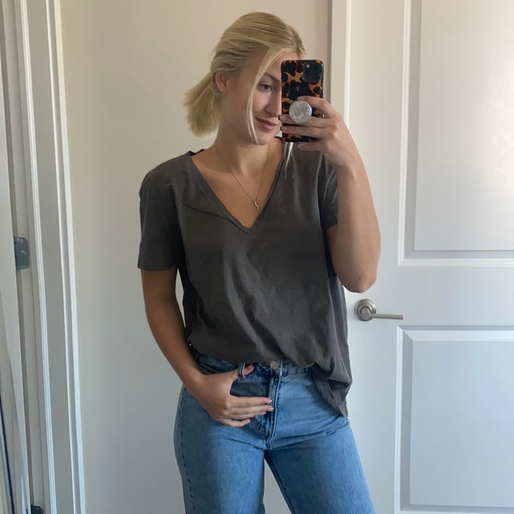 NWOT H&M Grey Short Sleeve TShirt